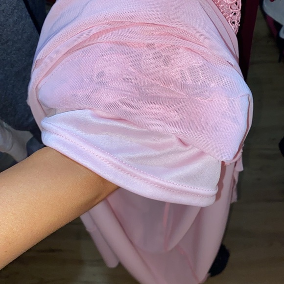 MEDIUM formal dress with flower design - Picture 5 of 5